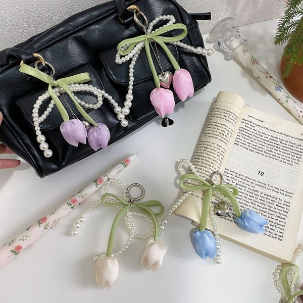 Tulip Pearl Bow Bag Pendant